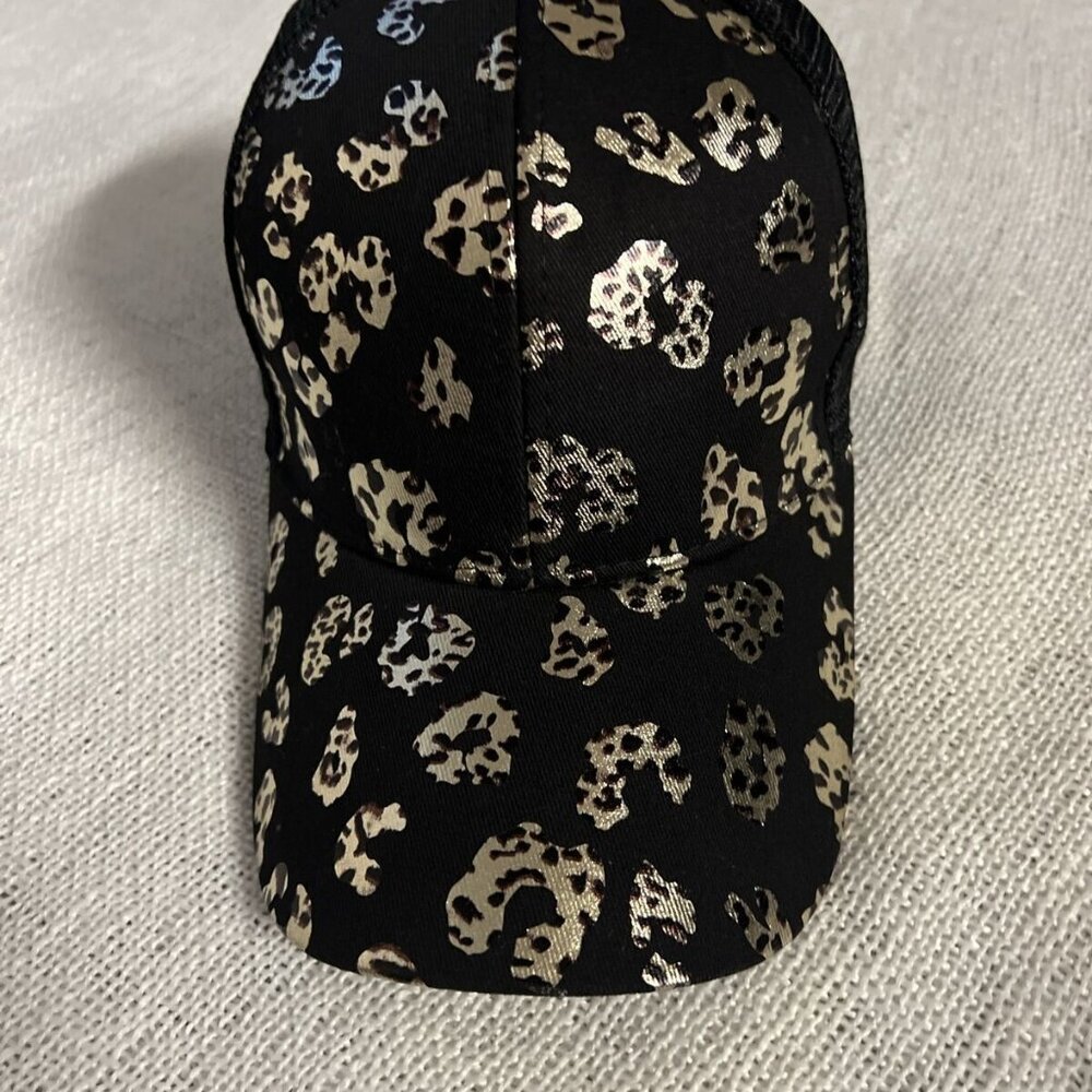 Women's Leopard Print Baseball Cap Criss Cross Ponytail Trucker Hat Adjustable